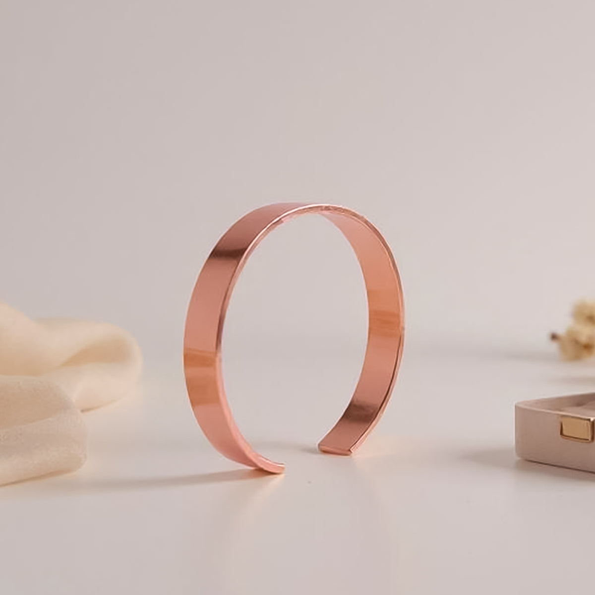Elegant Rose Gold-plated Open Cuff Bracelet Kada (1 Pc)